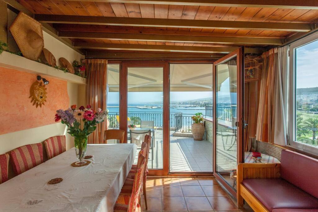 Elisabeth'S Penthouse At The Heart Of The City Rethymno Esterno foto